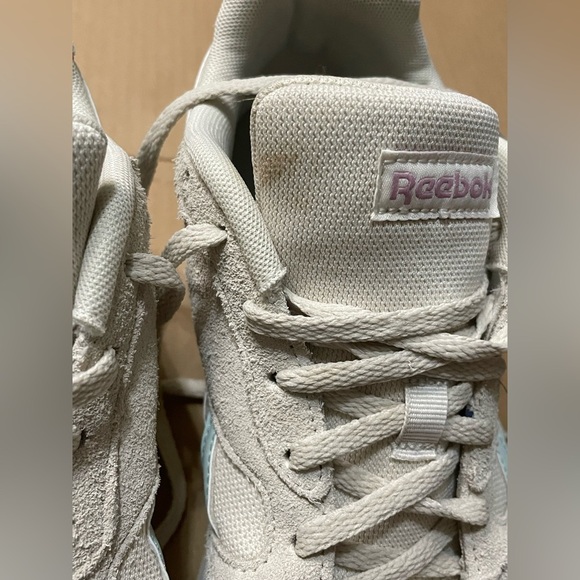 Reebok Women's GL1000 Running Shoes Chaulk‎ Mist Rose  Womens' Size 8.5 - Picture 9 of 9